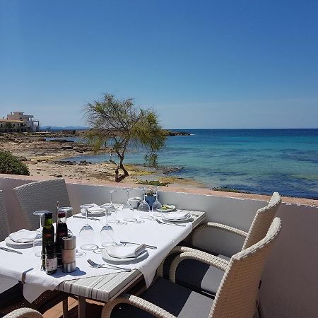 Hostal Restaurante Playa 콜로니아 산트 호르디 외부 사진
